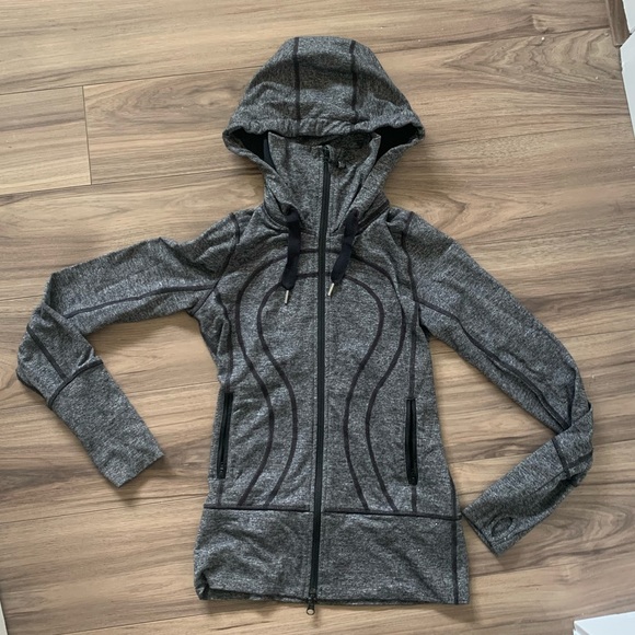 Lululemon Stride Jacket - Picture 5 of 11